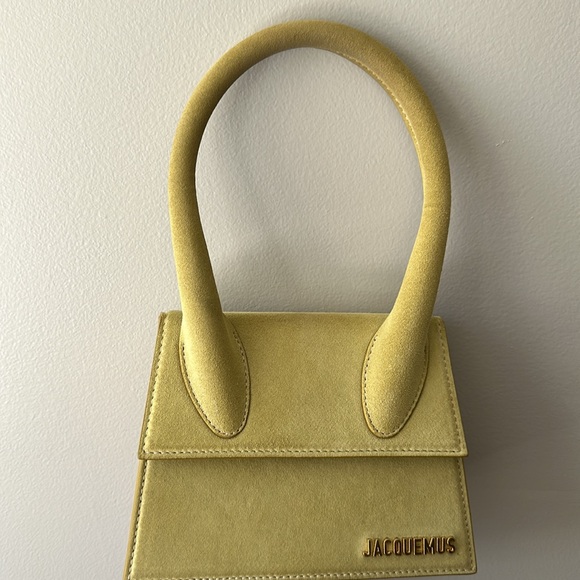 Jacquemus Handbags - Jacquemus Le Chiquito moyen bag